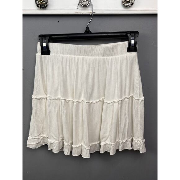 Garage‎ Ruffle Mini Skirt Womens XS White Short Lightweight - Picture 1 of 7
